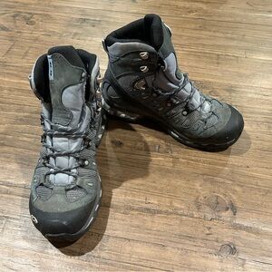 Women’s Gray Hiking Boots